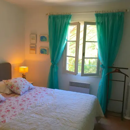 Country-side Holiday In With Swimming Pool Villa Grimaud